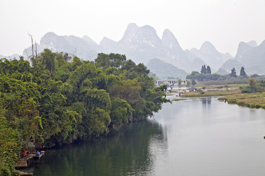 陽朔遇龍河