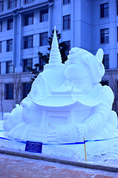 國(guó)際大學(xué)生雪雕大賽