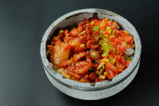 石鍋牛肉蓋飯