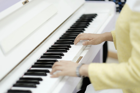 鋼琴演奏