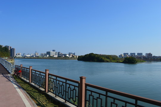 江濱風(fēng)景