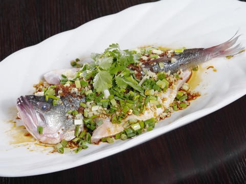 越南蒸鱸魚