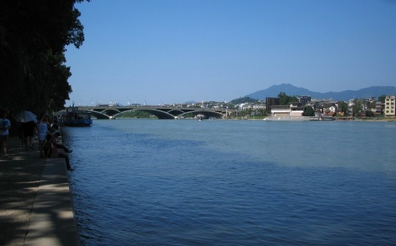 漓江
