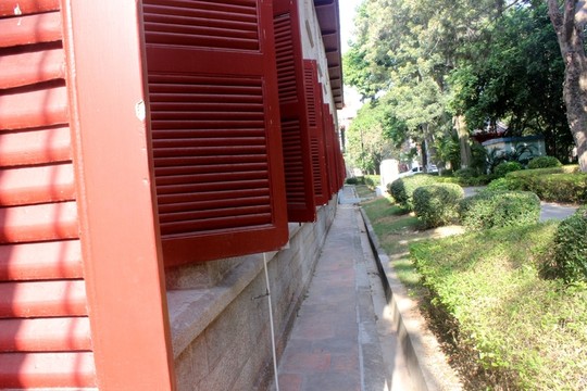廈門大學(xué)