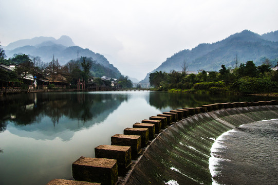 柳江 河堤