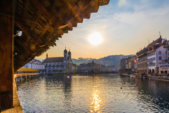 琉森湖兩岸風(fēng)景