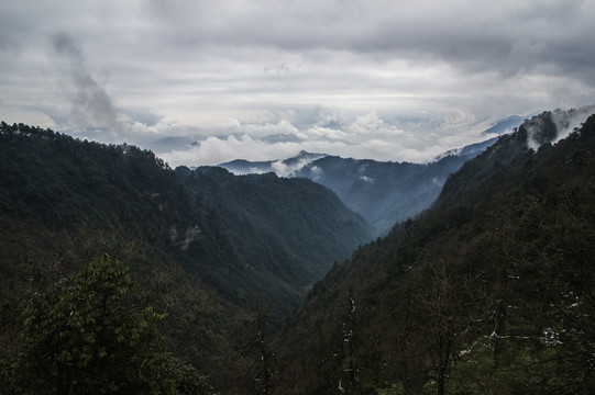 洪雅瓦屋山風(fēng)光