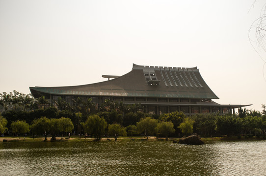 廈門大學(xué)科藝中心