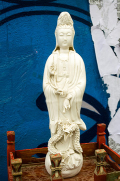 菩薩