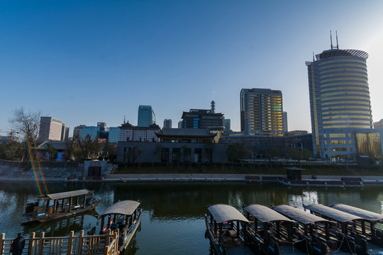 西安南門護(hù)城河