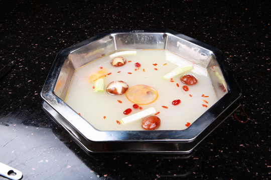 清補(bǔ)涼鍋