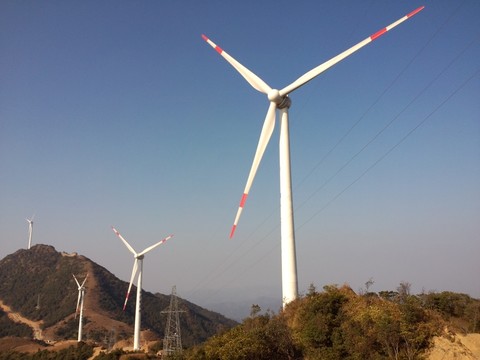 大風(fēng)車 山頂