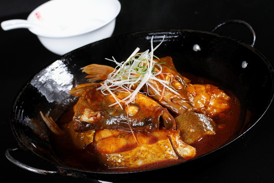 米酒燒白魚