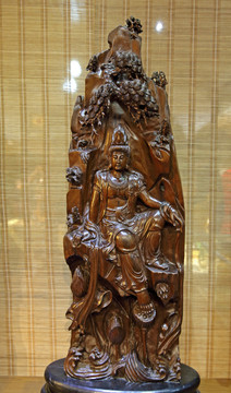 金絲楠觀音木雕