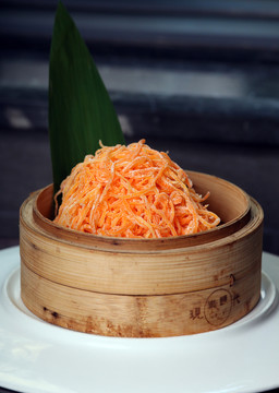 粉蒸胡蘿卜