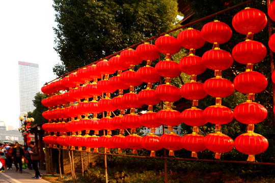 大排排連串紅燈籠背景