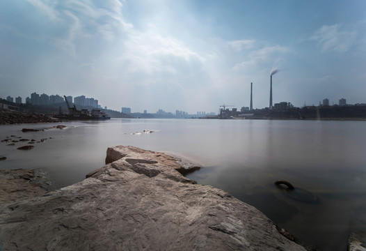 長江上的電廠