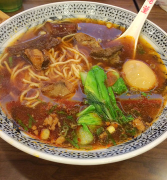 臺(tái)灣牛肉面