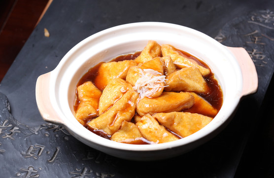 瑤柱黃燜自制豆腐