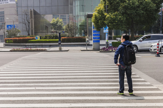 過馬路