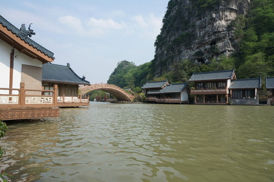 木龍湖