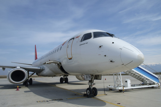 飛機(jī)