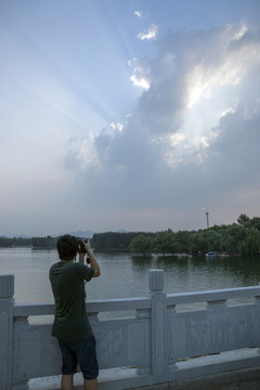 拍晚霞