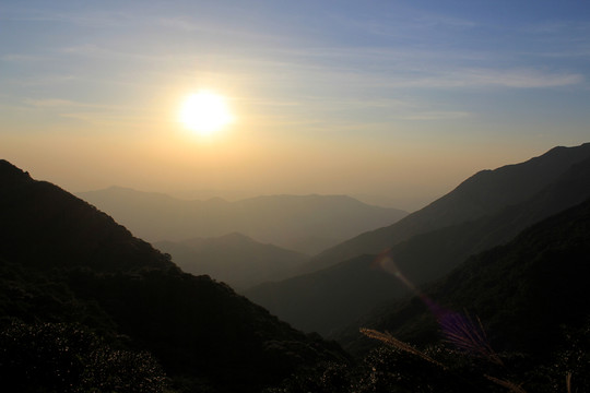 夕陽 高瞻遠(yuǎn)矚