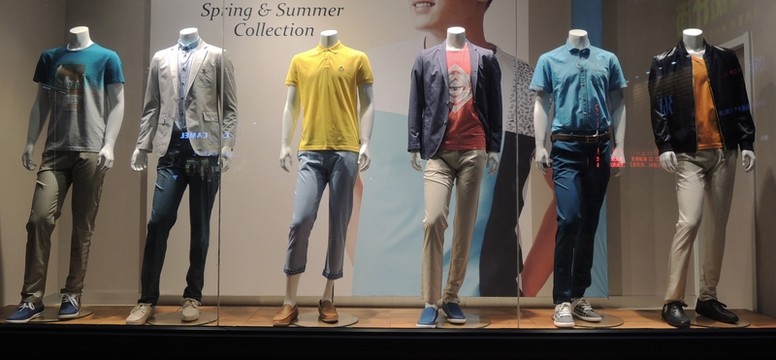 服裝店櫥窗