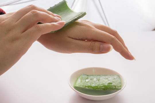 蘆薈汁 美容護(hù)手