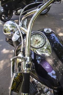 重機(jī)摩托車