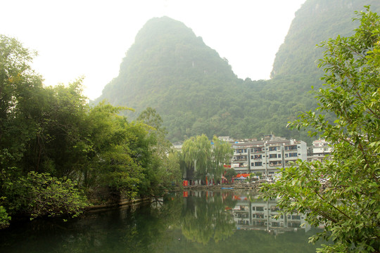 陽朔西街