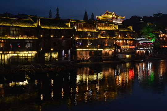 鳳凰夜景
