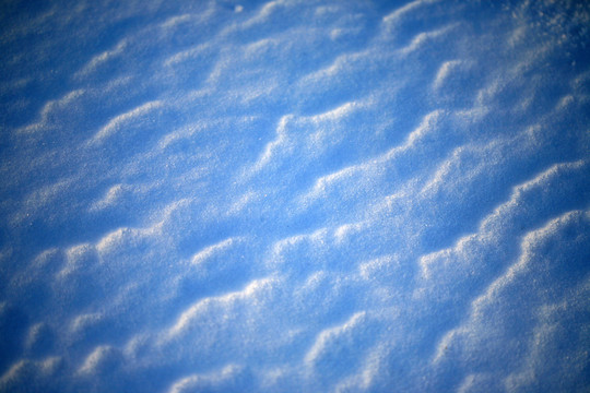 雪地雪痕