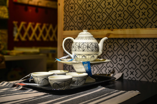 茶杯茶壺