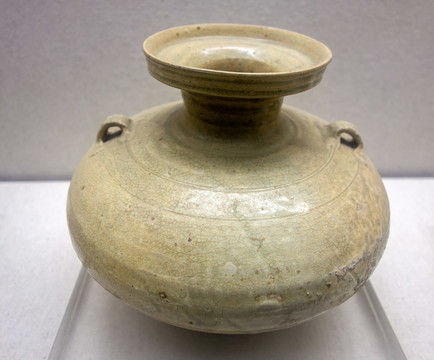 青瓷雙系盤口壺