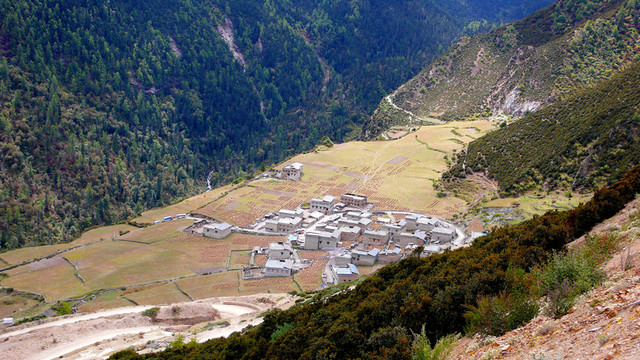 亞丁村 藏族民居 四川稻城