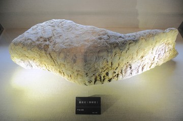 層疊石