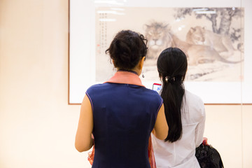 博物館展覽 參觀畫展