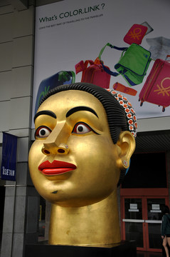 曼谷商場(chǎng)