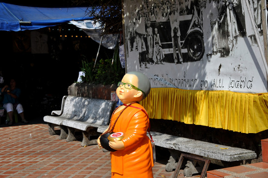 清邁素帖山雙龍寺