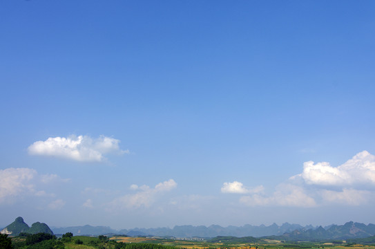 藍(lán)天白云素材
