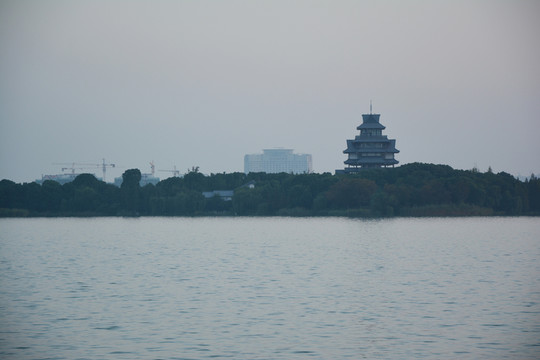 金雞湖
