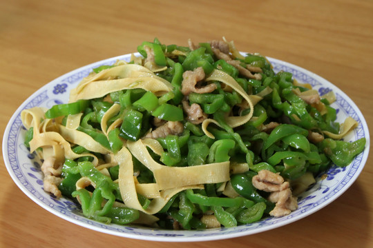 青椒肉絲干豆腐
