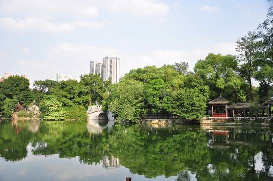 荔灣湖公園