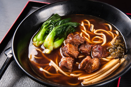 紅燒牛肉面