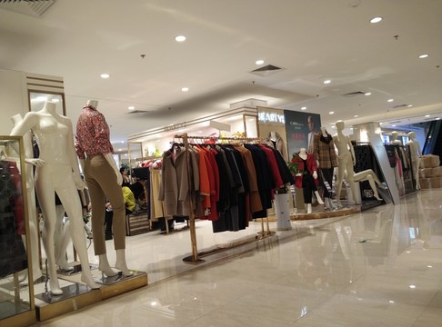 女裝展柜