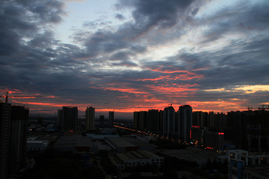 殘陽夕照