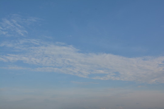 藍(lán)天白云