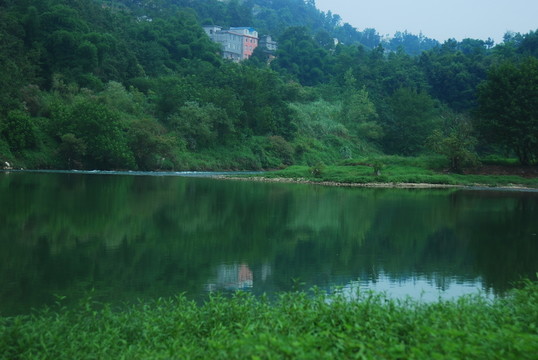 綠水長流